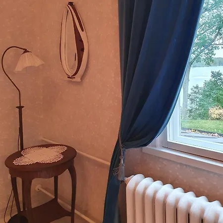 Neitsytniemen Kartanohotelli 伊马特拉