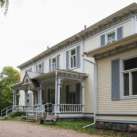 Neitsytniemen Kartanohotelli * Imatra