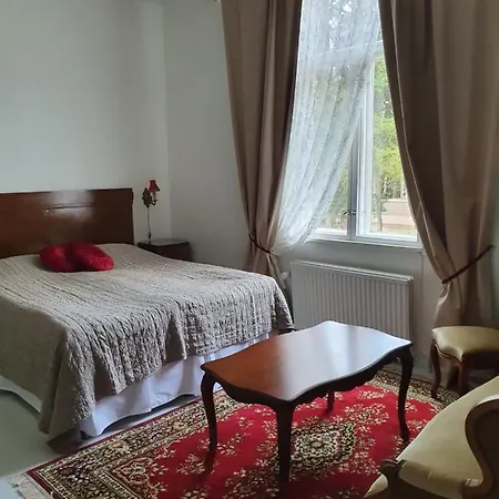 Neitsytniemen Kartanohotelli