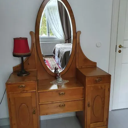 Neitsytniemen Kartanohotelli * 伊马特拉