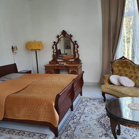 Neitsytniemen Kartanohotelli 酒店