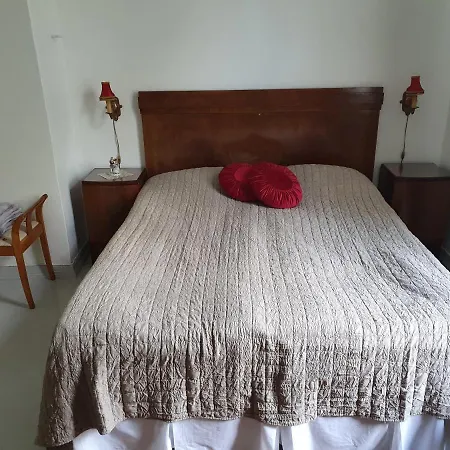 Neitsytniemen Kartanohotelli *