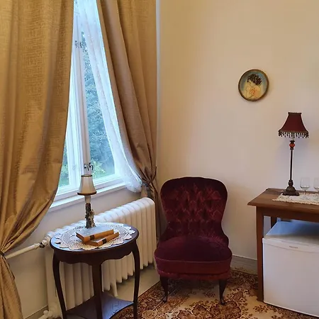 Neitsytniemen Kartanohotelli Hotel