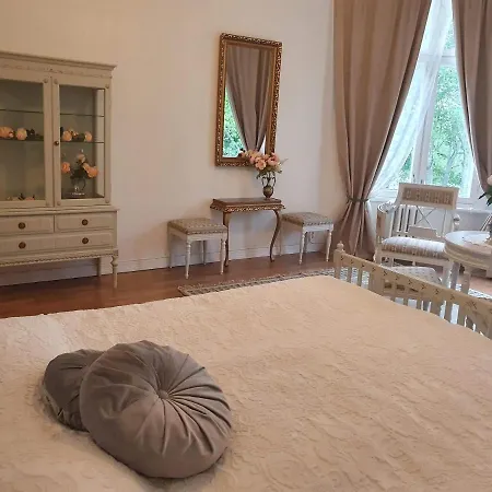 Neitsytniemen Kartanohotelli