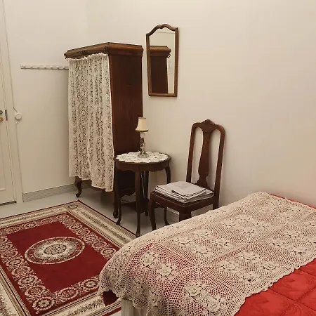 Neitsytniemen Kartanohotelli 伊马特拉