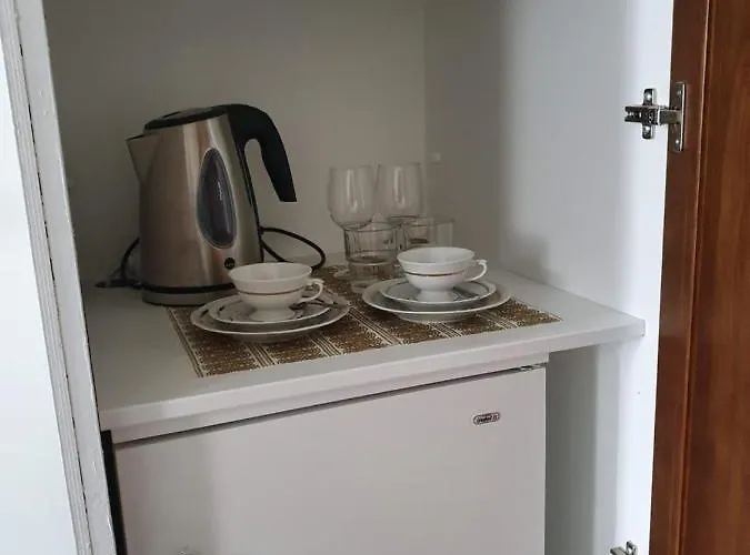 Neitsytniemen Kartanohotelli Ξενοδοχείο *