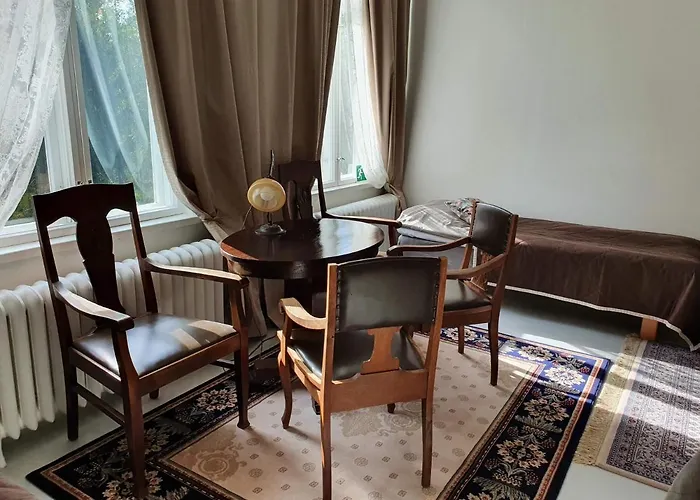 Neitsytniemen Kartanohotelli Ξενοδοχείο