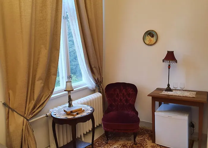 Neitsytniemen Kartanohotelli Ξενοδοχείο