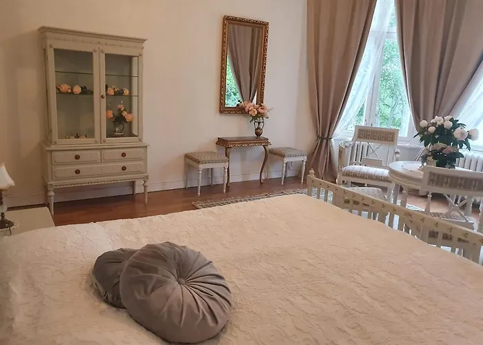 Neitsytniemen Kartanohotelli