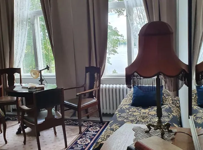 Neitsytniemen Kartanohotelli Ιμάτρα